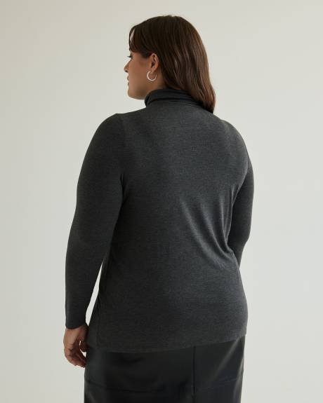 Responsible, Long Sleeve Turtleneck Tee - PENN. Essentials