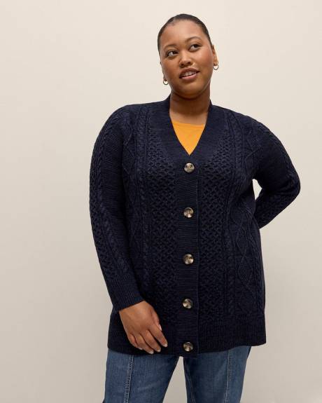 Buttoned-Down Cardigan with Cable Stitch