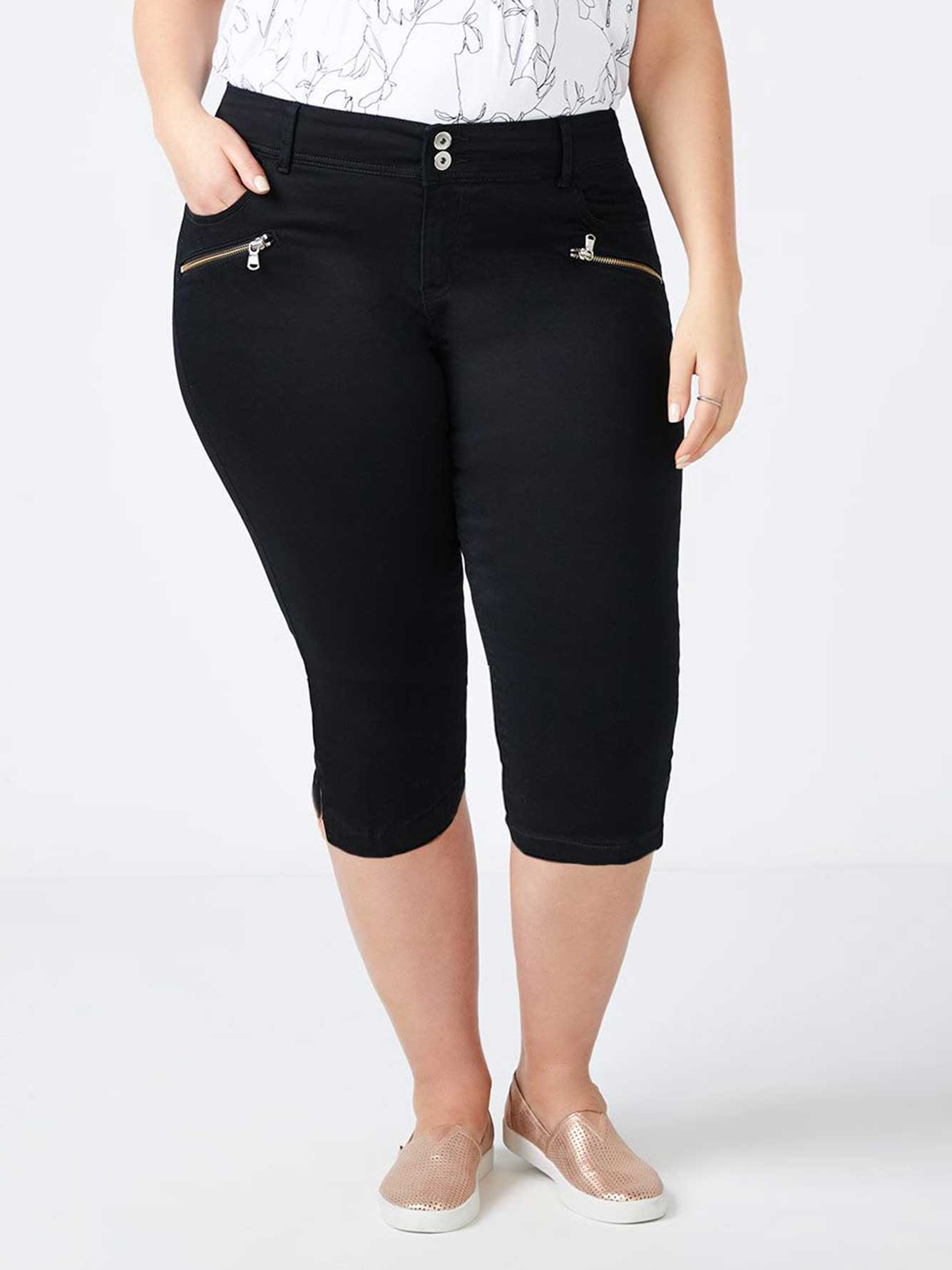 petite jean capri