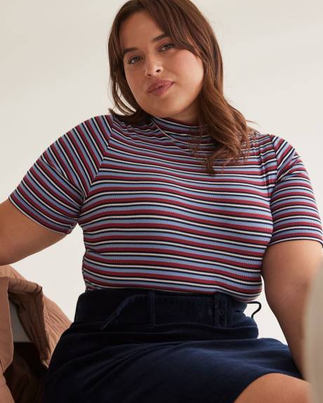 Ribbed Striped Elbow-Sleeve Fitted Knit Top