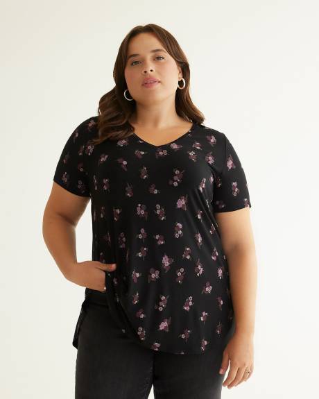 Printed Modern-Fit V-Neck Tunic - PENN. Essentials