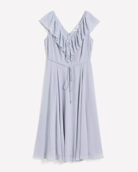 Ruffled Sleeveless V-Neck Midi Dress - Addition Elle