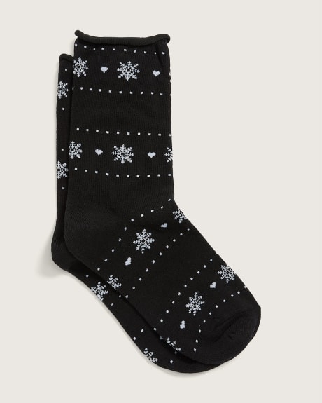 Crew Socks with Snowflakes