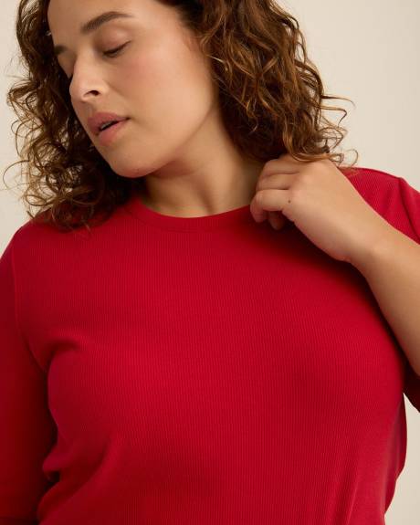 Boyfriend-Fit Long-Sleeve Ribbed Knit Tee