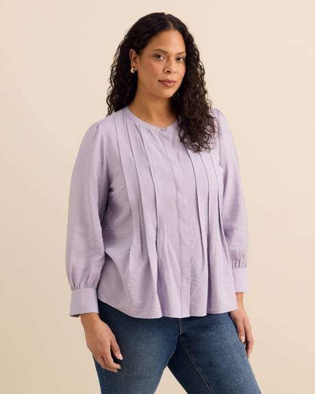 Large Pleat Buttoned Down Swing Blouse