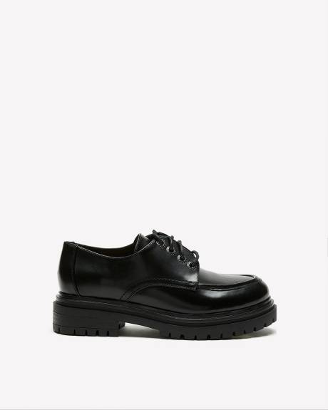 Extra Wide Width, Lace Up Oxford Shoe with Rhinestones on Eyelets