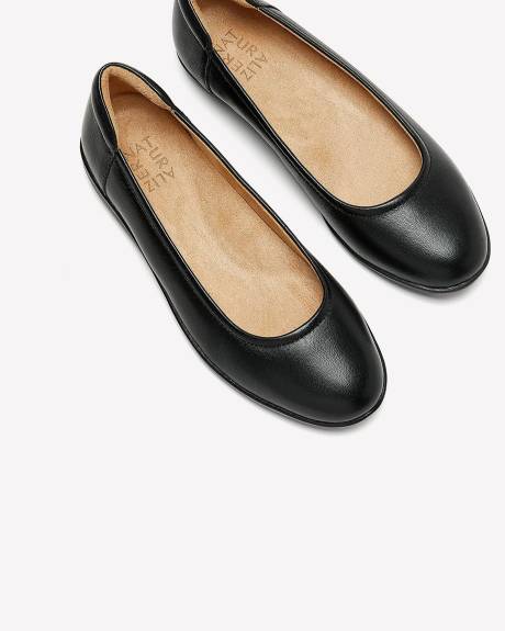 Extra Wide Width, Flexy Flat Ballerina - Naturalizer