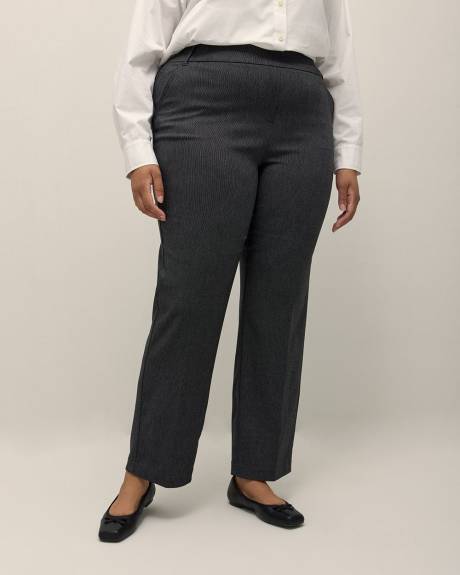 Gray Straight-Leg Savvy Pant - PENN. Essentials