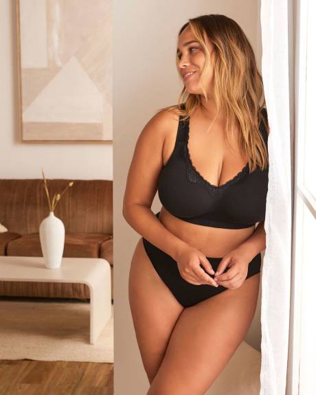 Cotton Wireless Bra With Scallop Lace Trim - tiVOGLIO