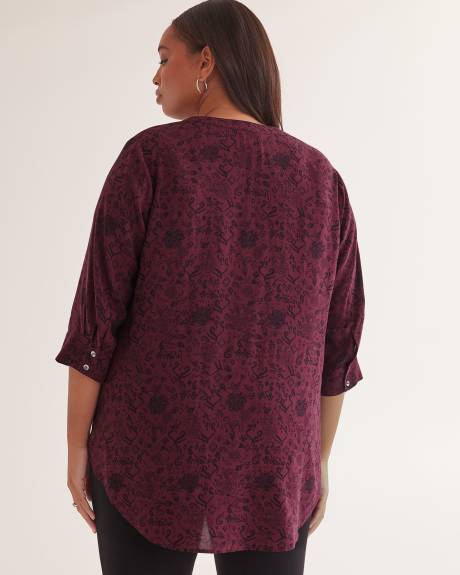 Buttoned Split Neck Woven Tunic
