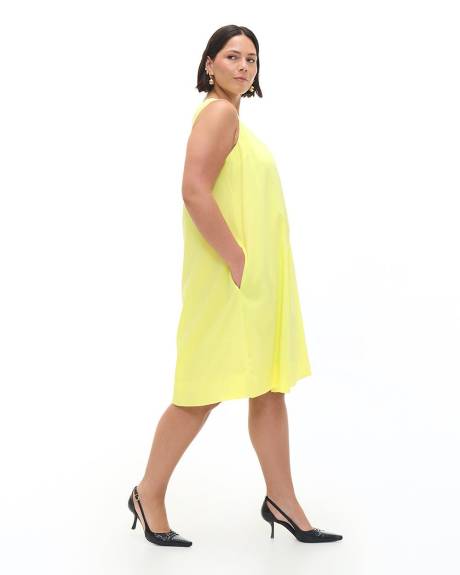 Poplin Swing Sleeveless Dress with Crossed Back - Addition Elle