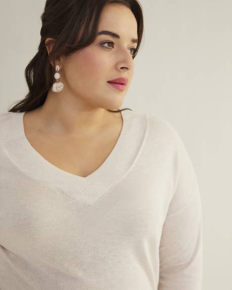 Linen Blend V-Neck Sweater