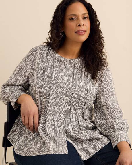 Large Pleat Buttoned Down Swing Blouse