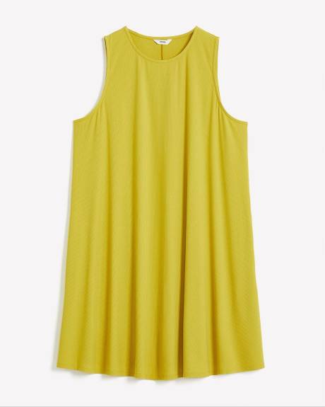 Responsible, Ribbed Knit Sleeveless Swing Dress with Pockets