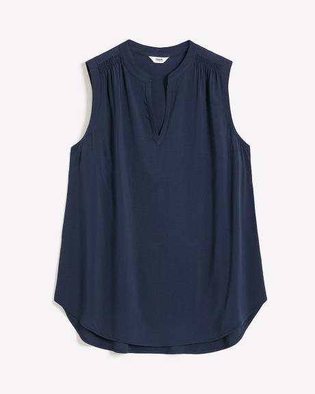 Responsible, Sleeveless Tunic Blouse