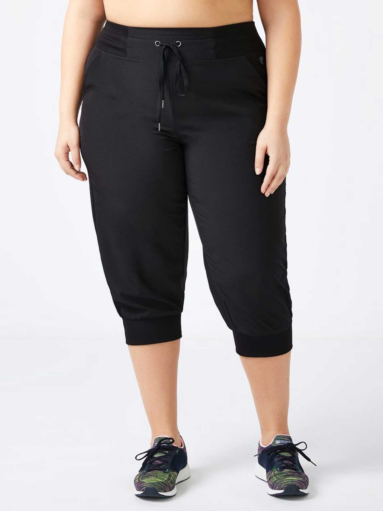 Essentials - Plus-Size Jogger Capri | Penningtons