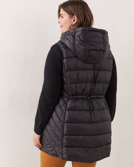 Mid-Length Packable Vest - In Every Story