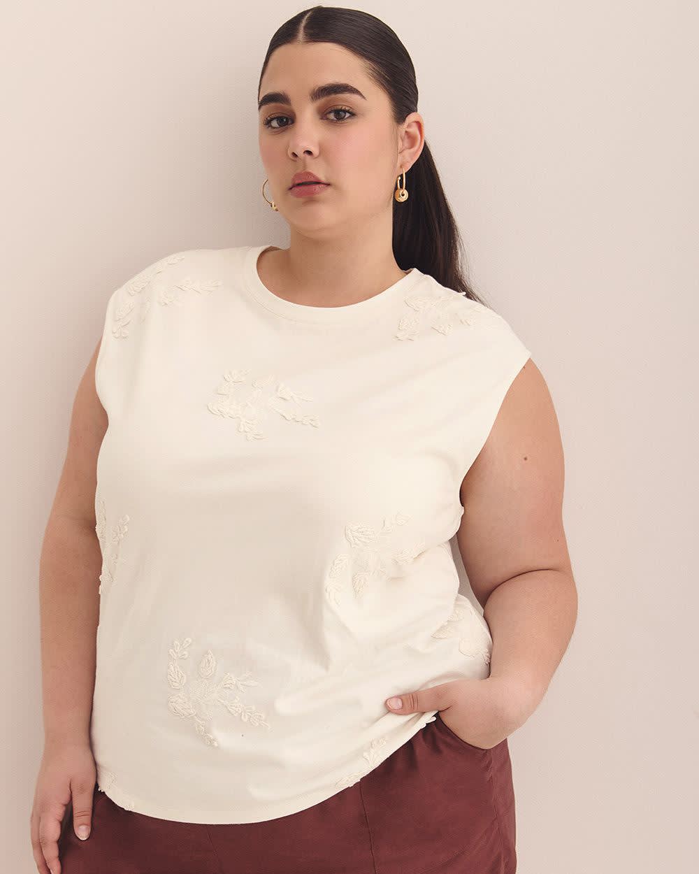 Sleeveless Tank with 3D Floral Detail