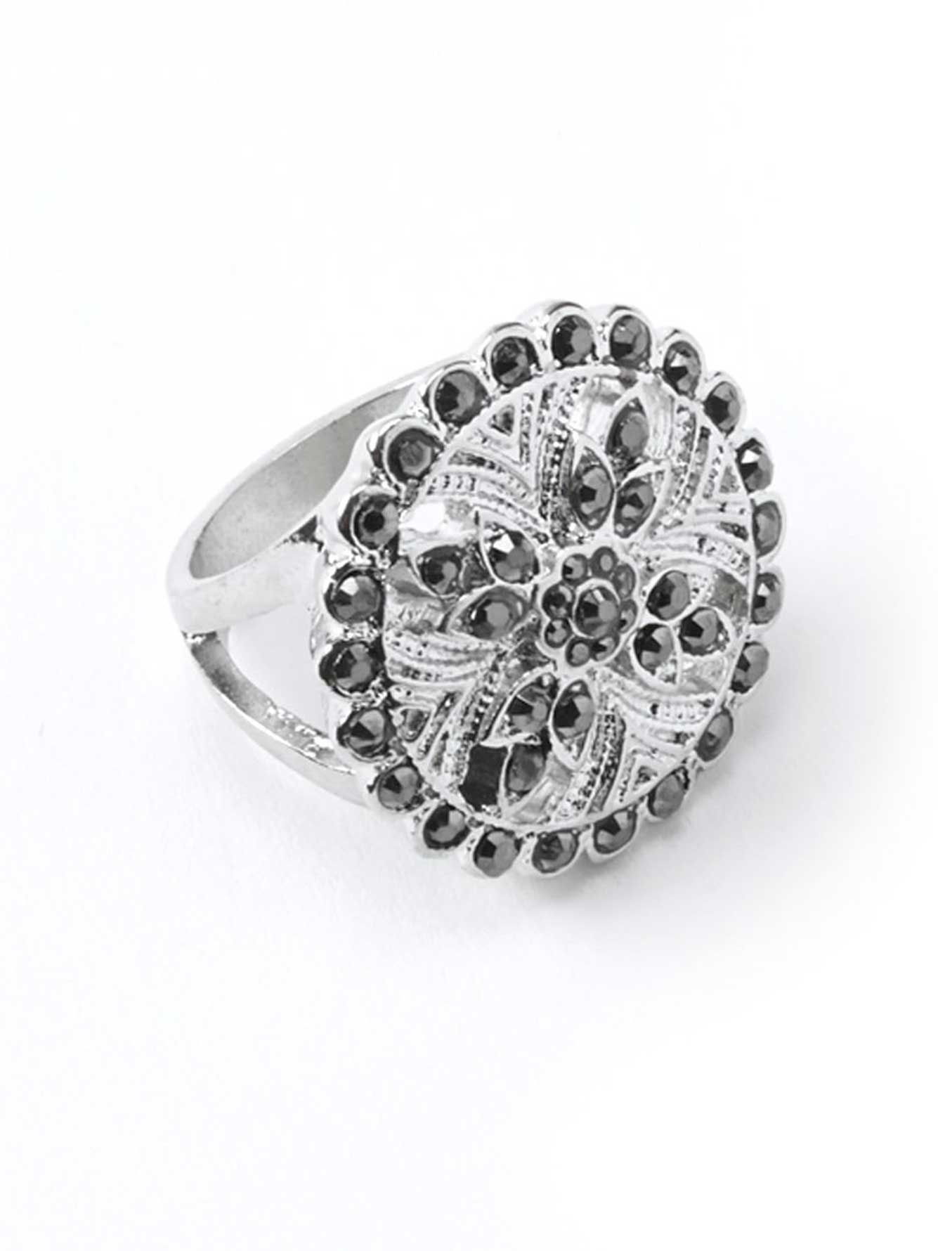 Flower Circle Ring circle flower ring penningtons Flower Circle Ring circle flower ring penningtons