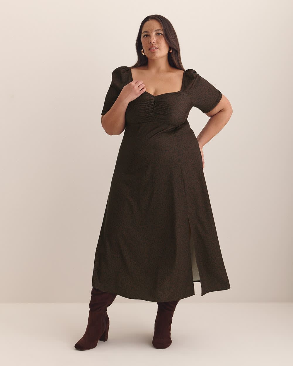 Robe mi-longue avec encolure en coeur et manches ballons - Addition Elle