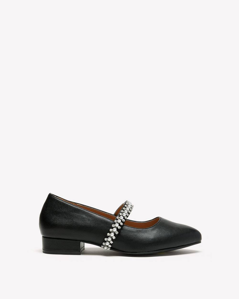 pointed flat shoes wide fit