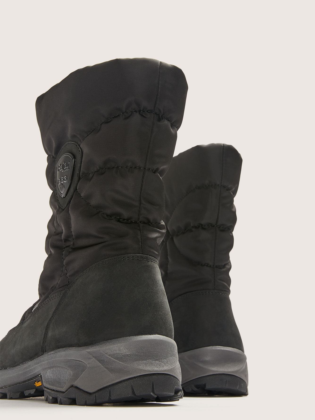 anti slip winter boots