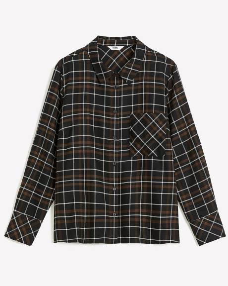 Plaid Flannel Buttoned-Down Shirt