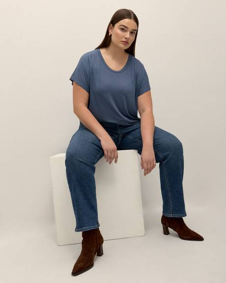 T-shirt avec col rond, coupe moderne - Essentiels PENN.