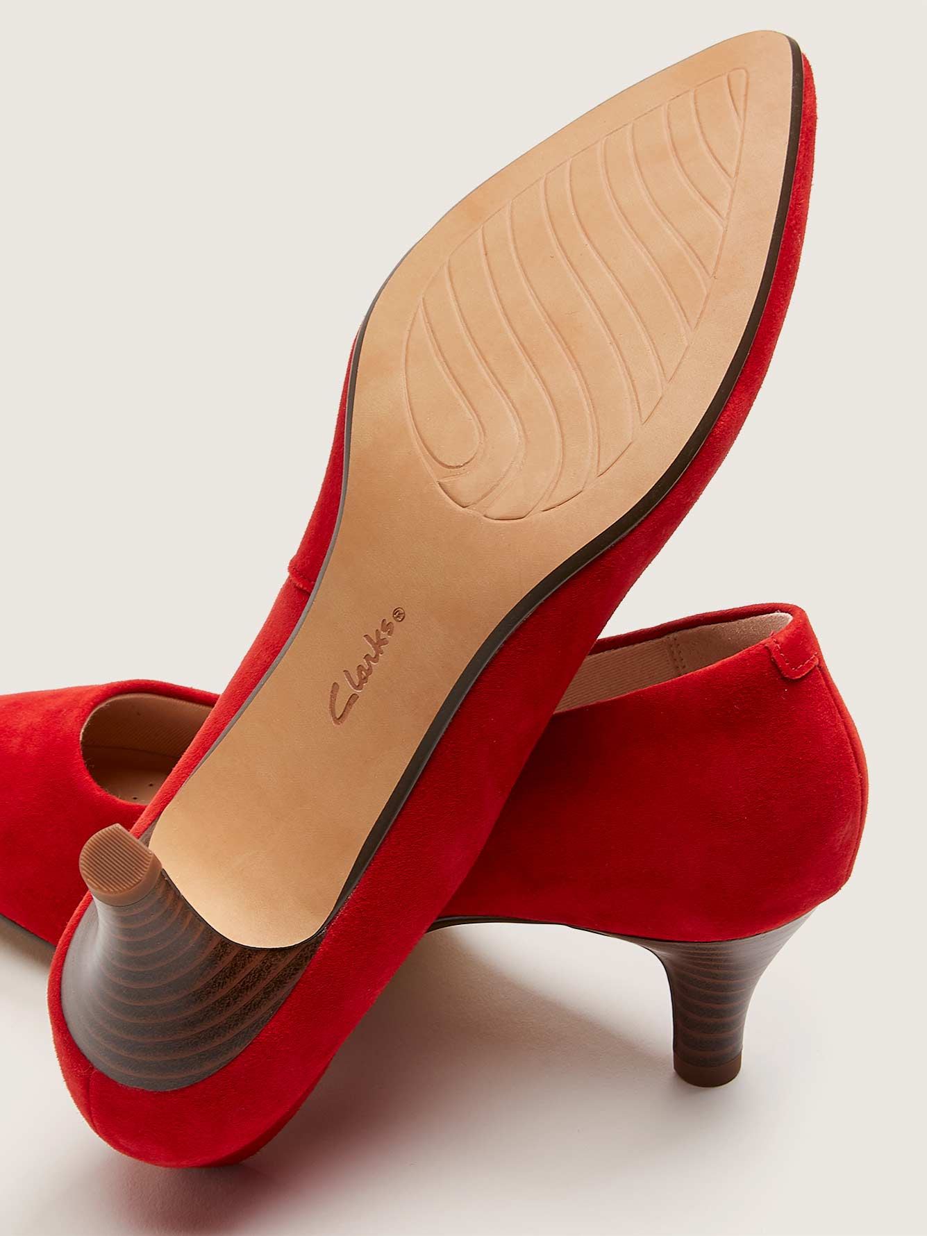 WideFit Linvale Jerica Suede Pumps Clarks Penningtons