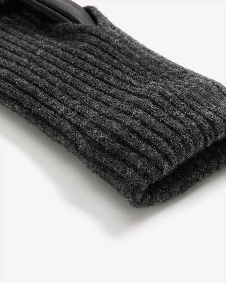 Gants en cuir noir avec poignets en tricot