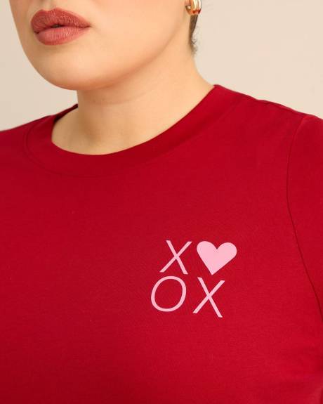 Crewneck Tee with Love Print - PENN. Essentials