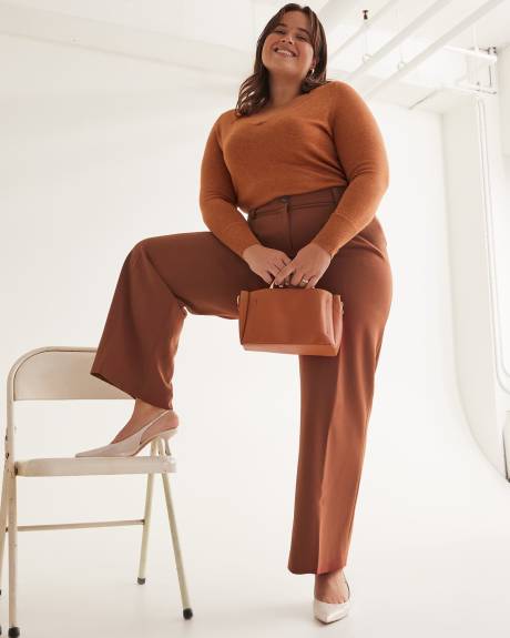 Pantalon urbain à jambe évasée