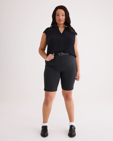 Savvy Fit Bermuda Shorts, Polka Dots - PENN. Essentials