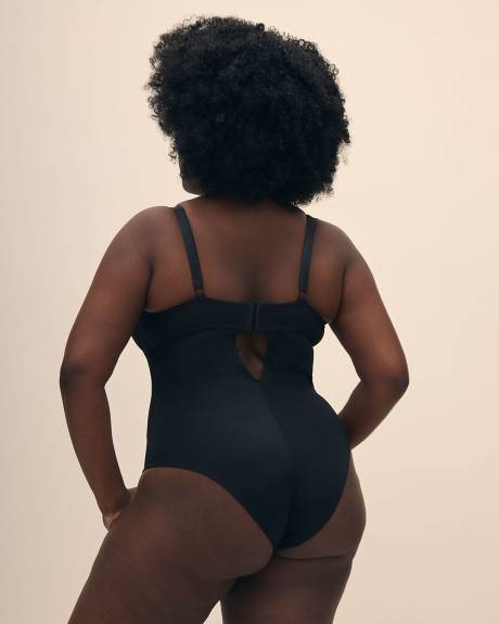 Maillot de corps sexy noir en dentelle, avec armatures - Déesse Collection