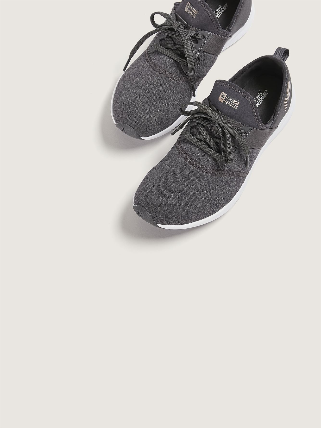 new balance nergize wide