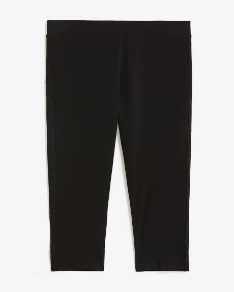Black Capri Legging with Side Crochet Band - PENN. Essentials