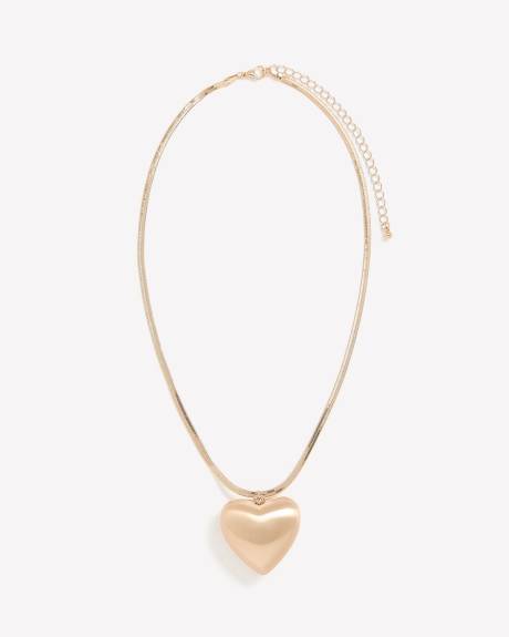 Short Golden Necklace with Heart Pendant