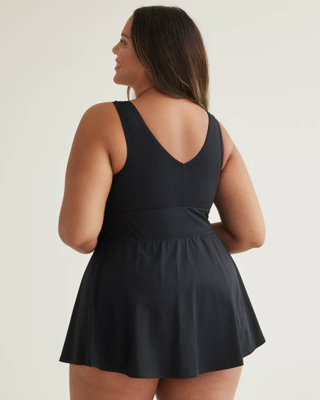 Robe-maillot noire à encolure en V lacée