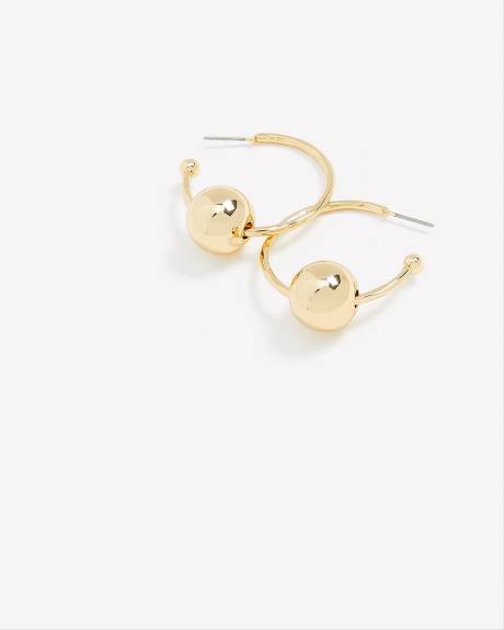 Boucles d'oreilles anneaux ouvertes ornées d'une bille