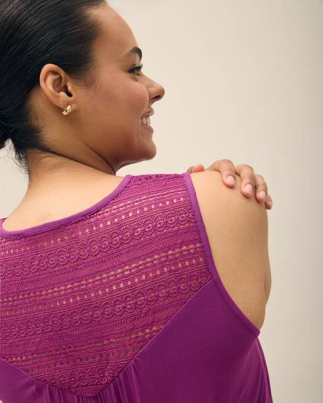 Haut sans manches avec encolure en V et détail crocheté, tissu responsable