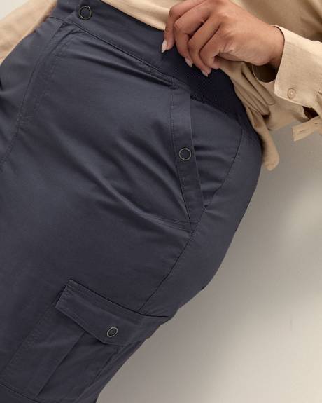 Cotton Capri with Ribbed Waistband