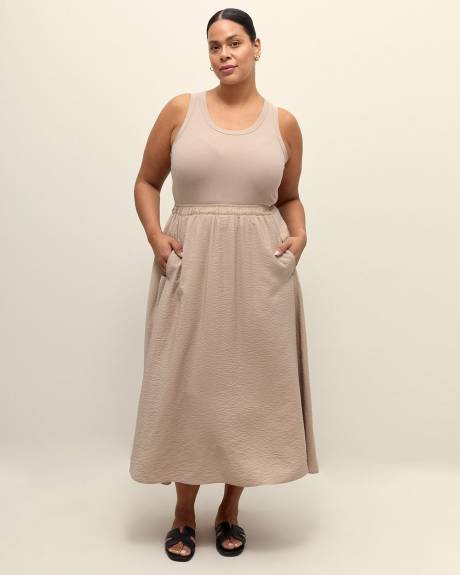 Robe longue évasée sans manches, tissu responsable