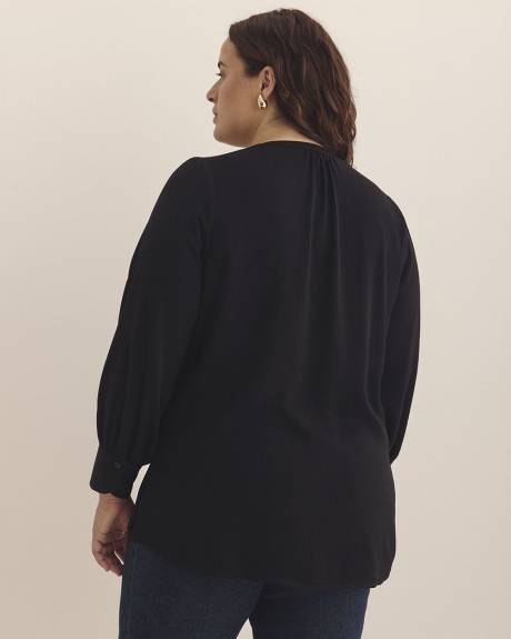 Long-Sleeve Tunic Blouse with Buttoned Crewneck