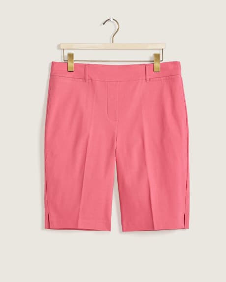 Savvy Solid Bermuda - In Every Story