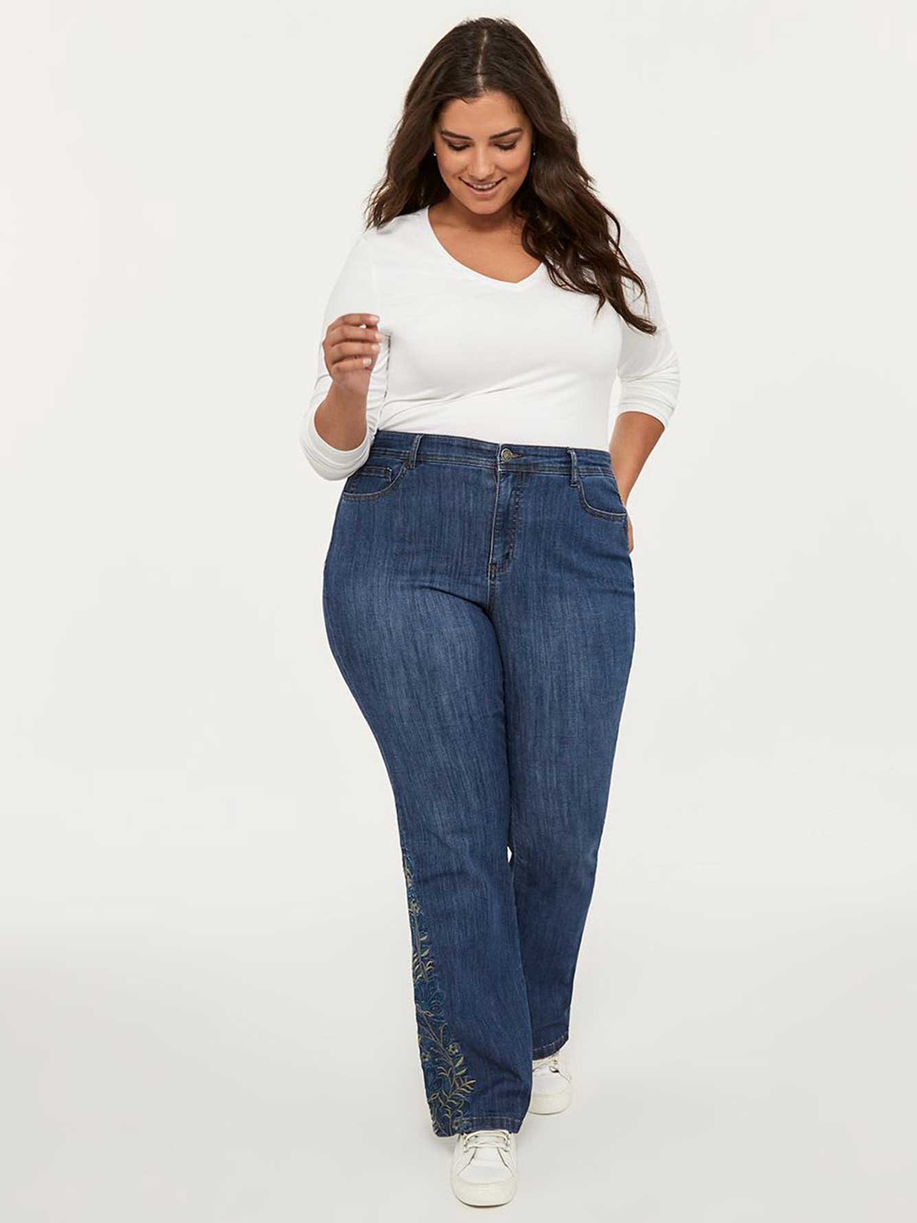 best bootcut jeans for curvy figures