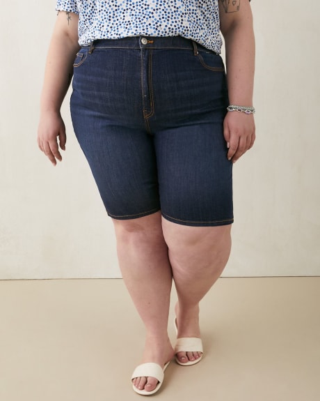 Responsible, Curvy Fit Denim Bermuda Shorts, Dark Wash - d/C JEANS