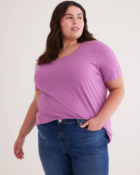 Boyfriend Fit Scoop-Neck T-Shirt - PENN. Essentials