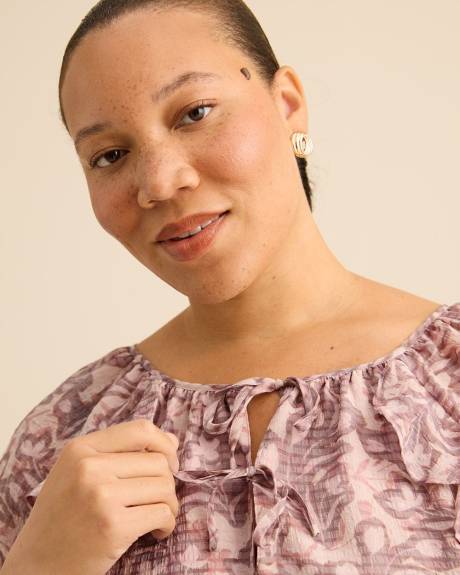 Blouse fleurie &agrave; volant avec cordon - Addition Elle