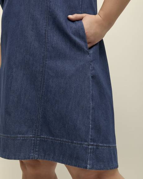 Robe trapèze en denim avec col en V