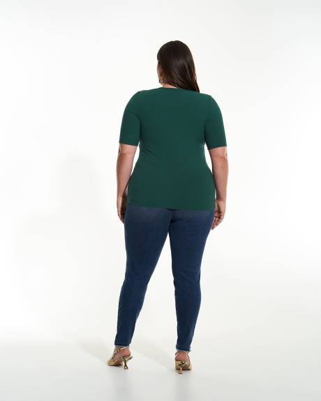 Ribbed V-Neck Tee - Addition Elle - PENN. Essentials